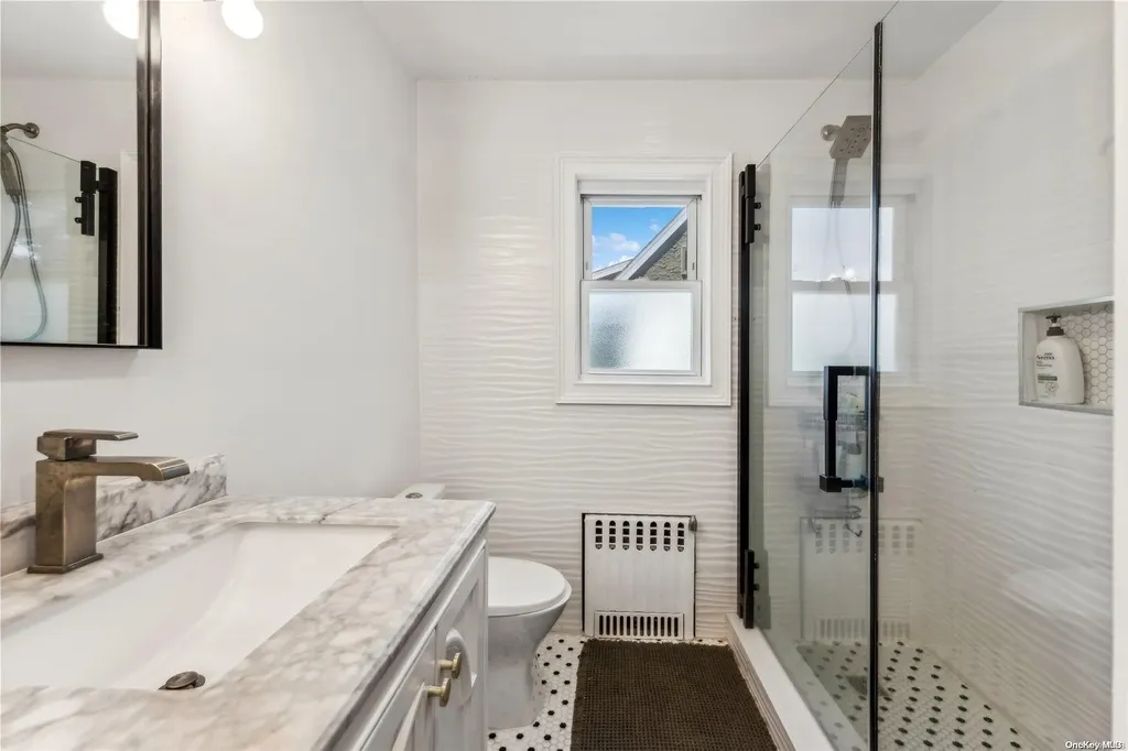 16 Stuart Avenue Malverne NY 11565