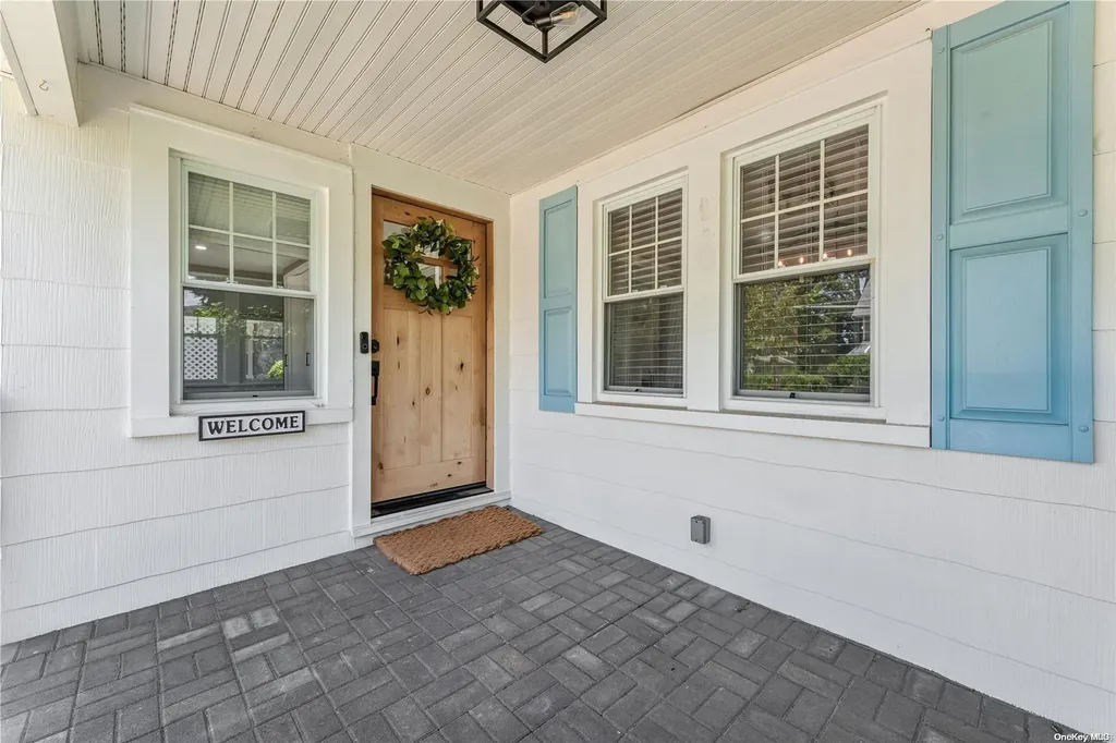 16 Stuart Avenue Malverne NY 11565