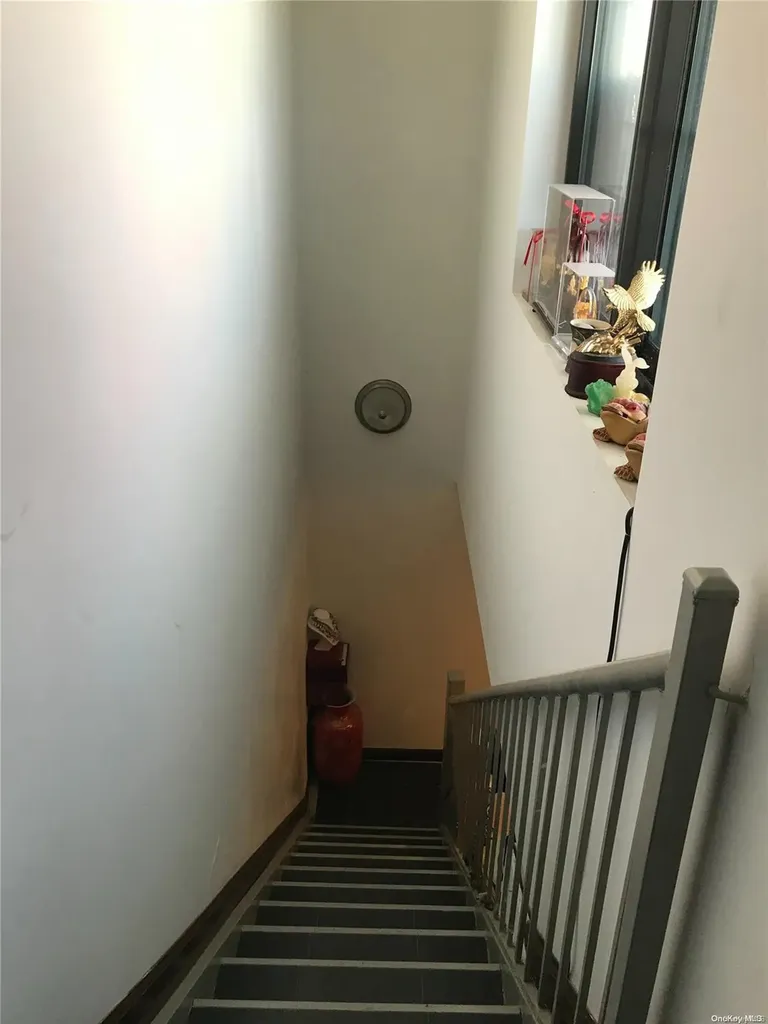 947 55th Street Brooklyn NY 11219