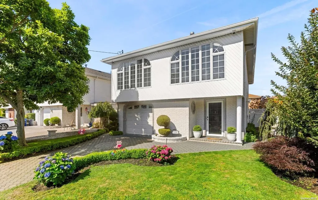 159-24 80th Street Howard Beach NY 11414