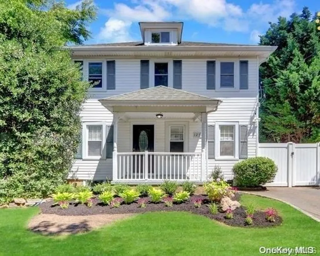 1271 Jerusalem Avenue Merrick NY 11566
