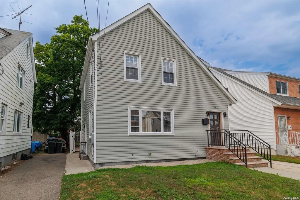 39 Dawes Avenue Roosevelt NY 11575