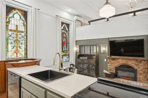 248 5th Avenue Greenport NY 11944