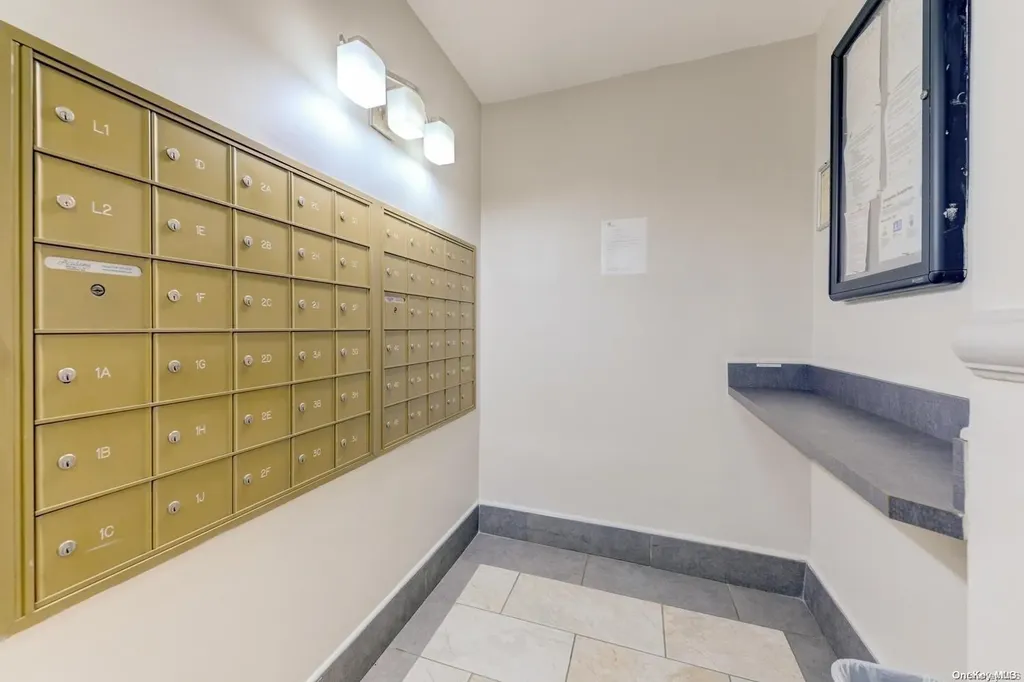 67-50 Thornton Place Forest Hills NY 11375