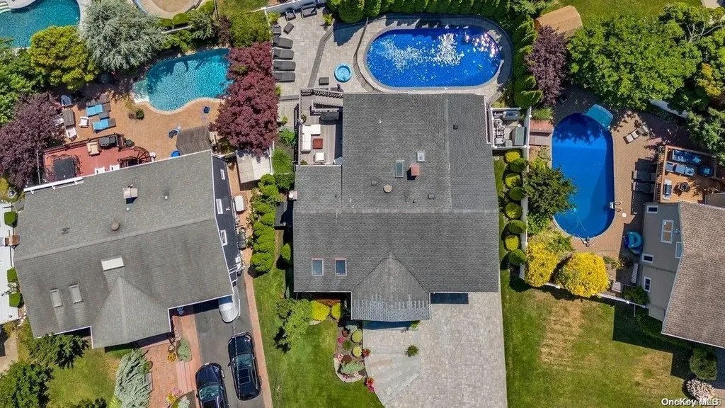 3054 Lonni Lane Merrick NY 11566