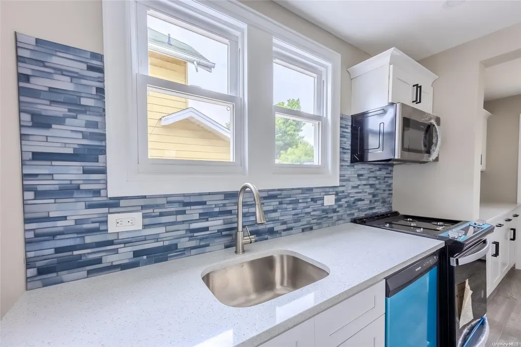 3 Nassau Boulevard Malverne NY 11565