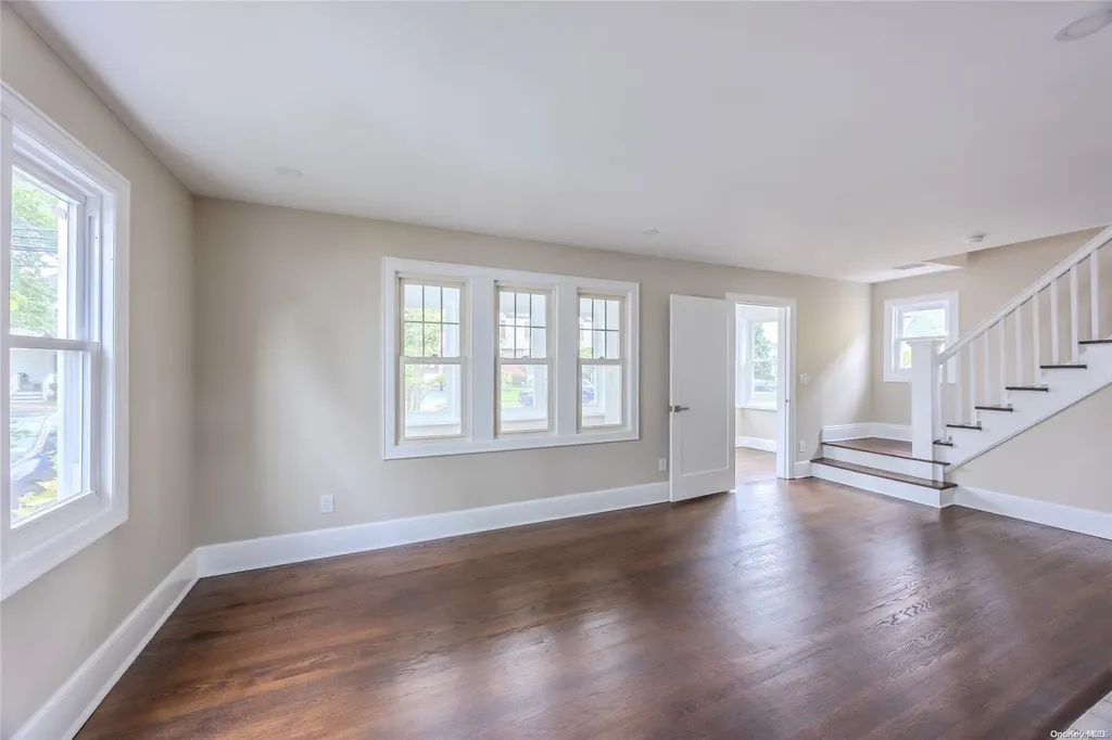 3 Nassau Boulevard Malverne NY 11565