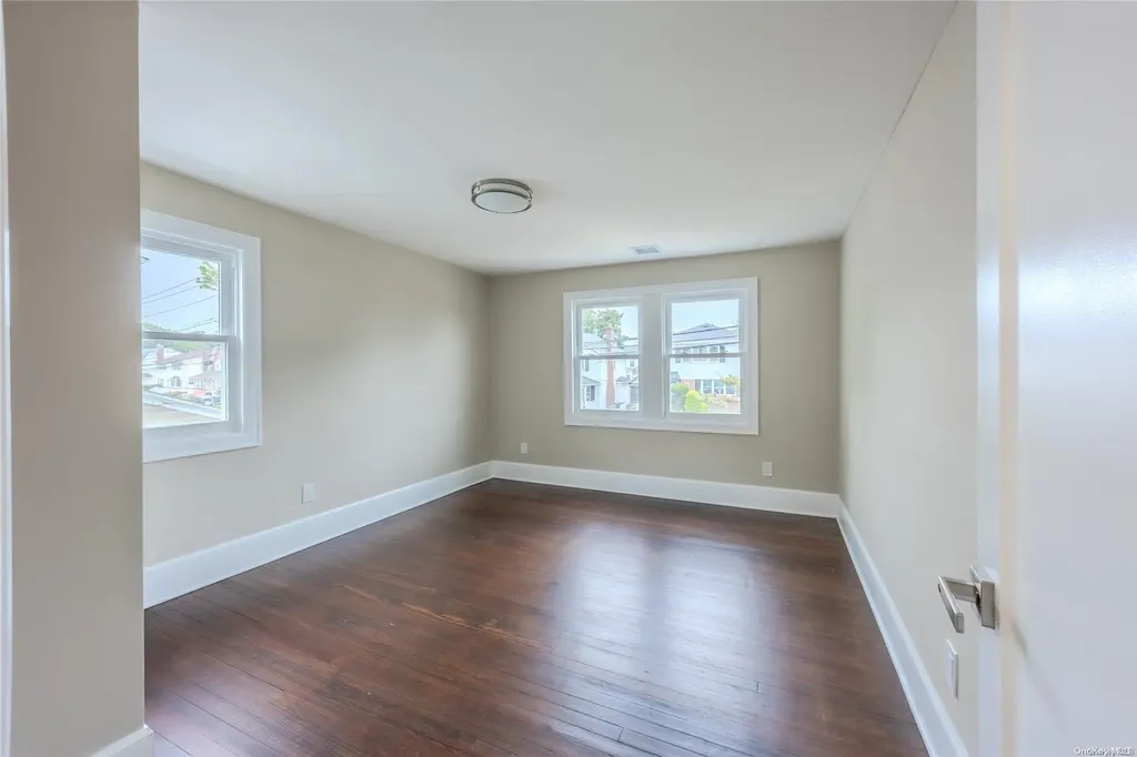 3 Nassau Boulevard Malverne NY 11565