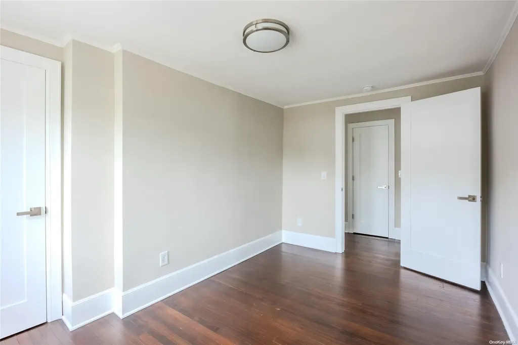 3 Nassau Boulevard Malverne NY 11565
