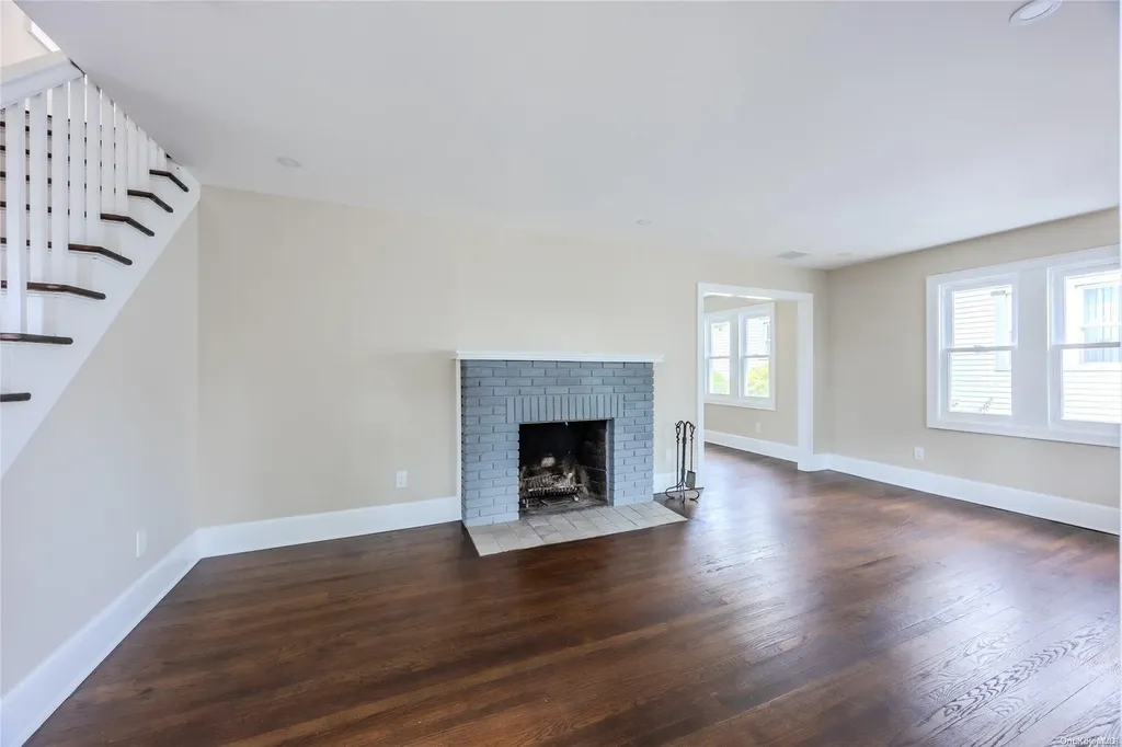 3 Nassau Boulevard Malverne NY 11565