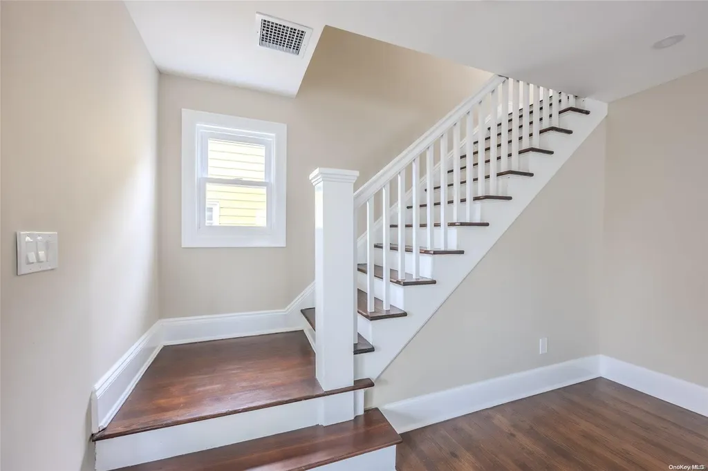 3 Nassau Boulevard Malverne NY 11565