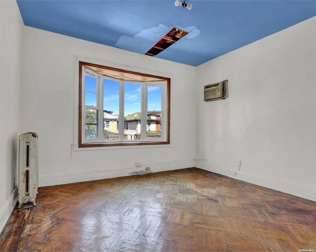 435 E 51st Street Brooklyn NY 11203