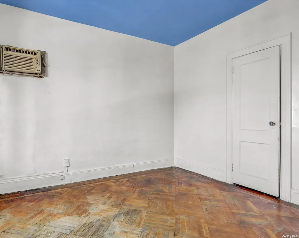 435 E 51st Street Brooklyn NY 11203