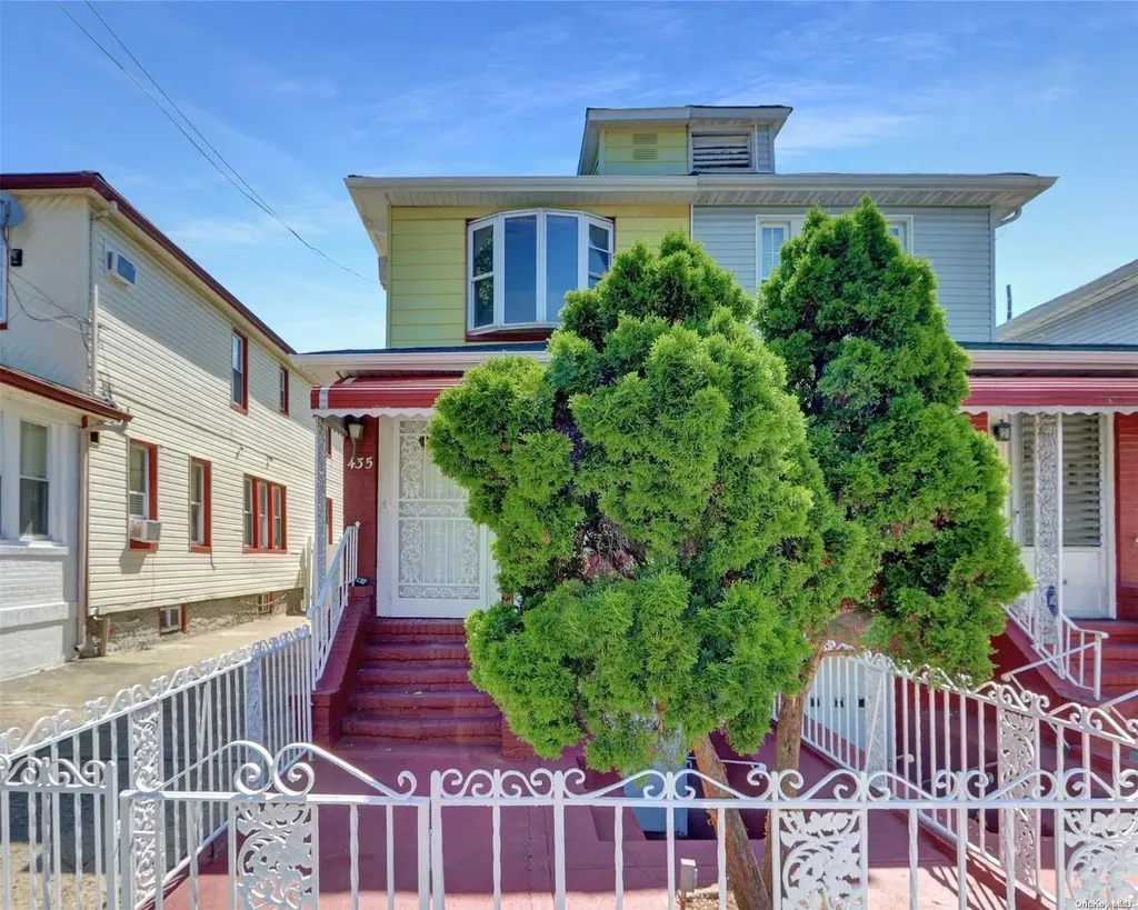 435 E 51st Street Brooklyn NY 11203