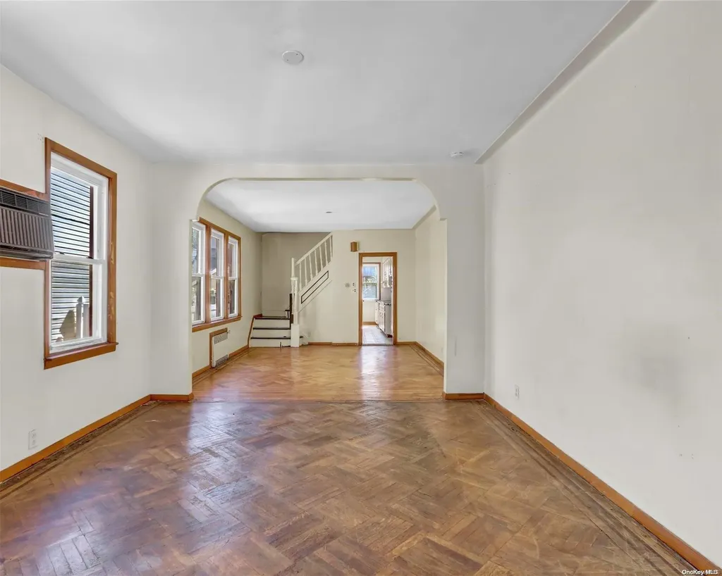 435 E 51st Street Brooklyn NY 11203