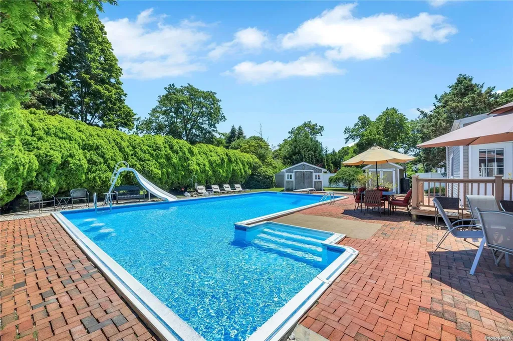 5 Debra Drive Nesconset NY 11767