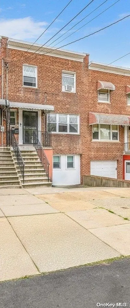 3242 Layton Avenue Bronx NY 10465