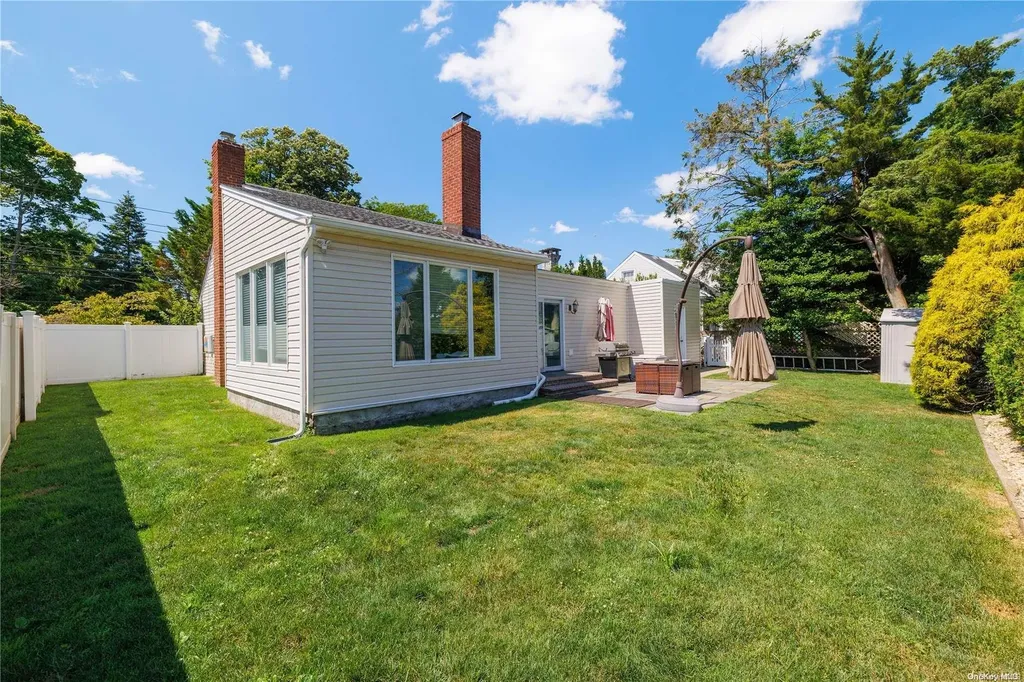 190 E Rockaway Road Hewlett NY 11557