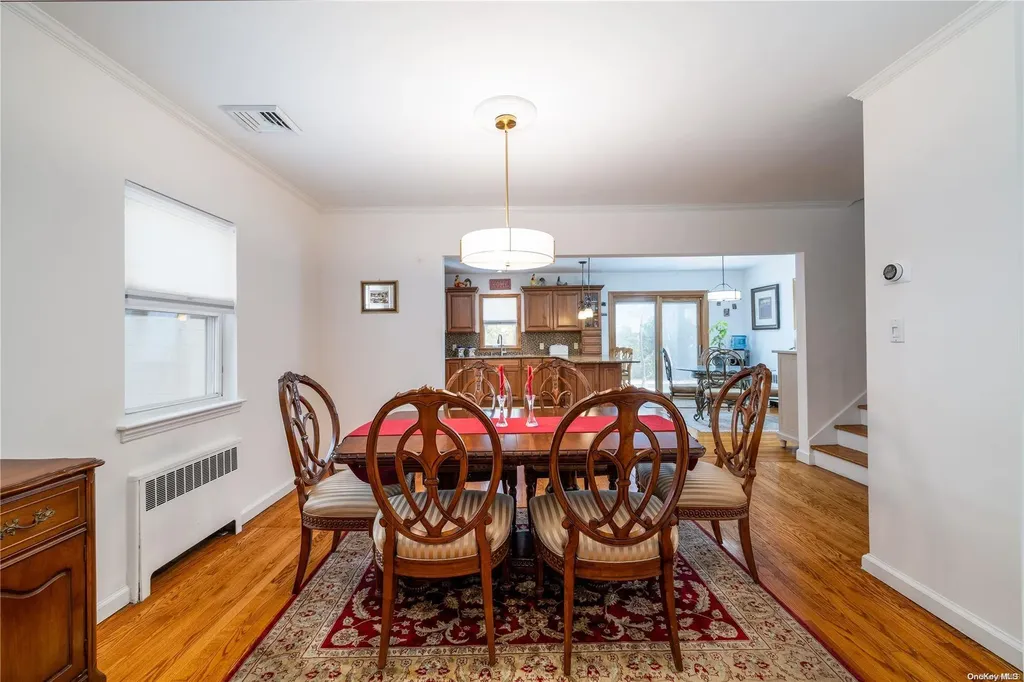 190 E Rockaway Road Hewlett NY 11557