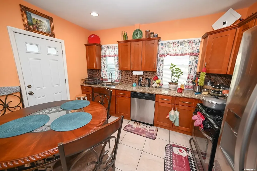 447 E 46th Street Brooklyn NY 11203