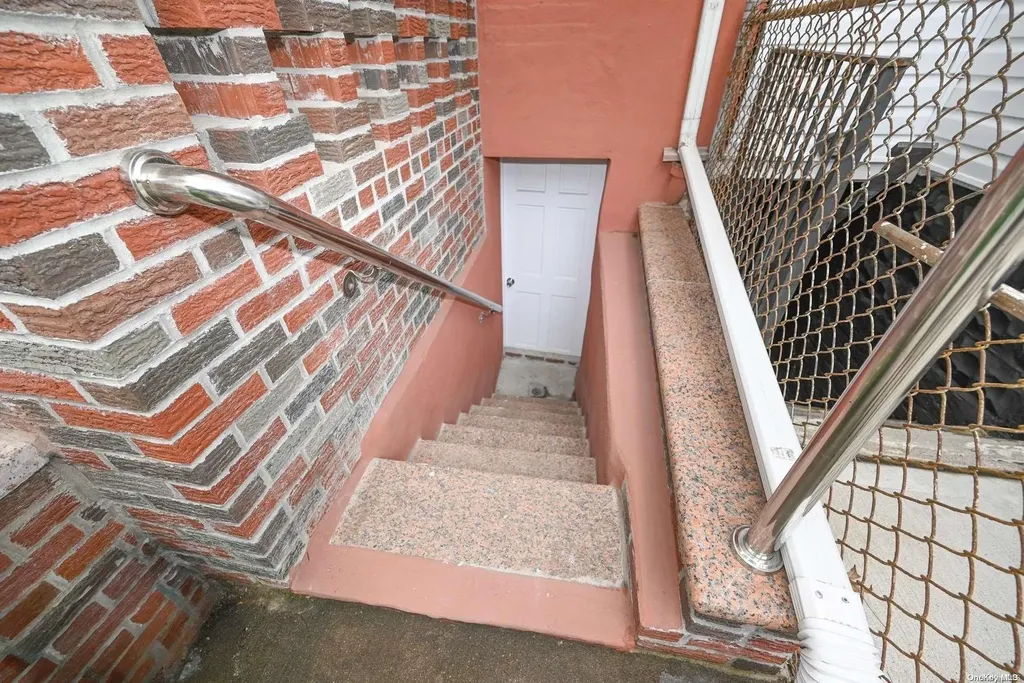 447 E 46th Street Brooklyn NY 11203