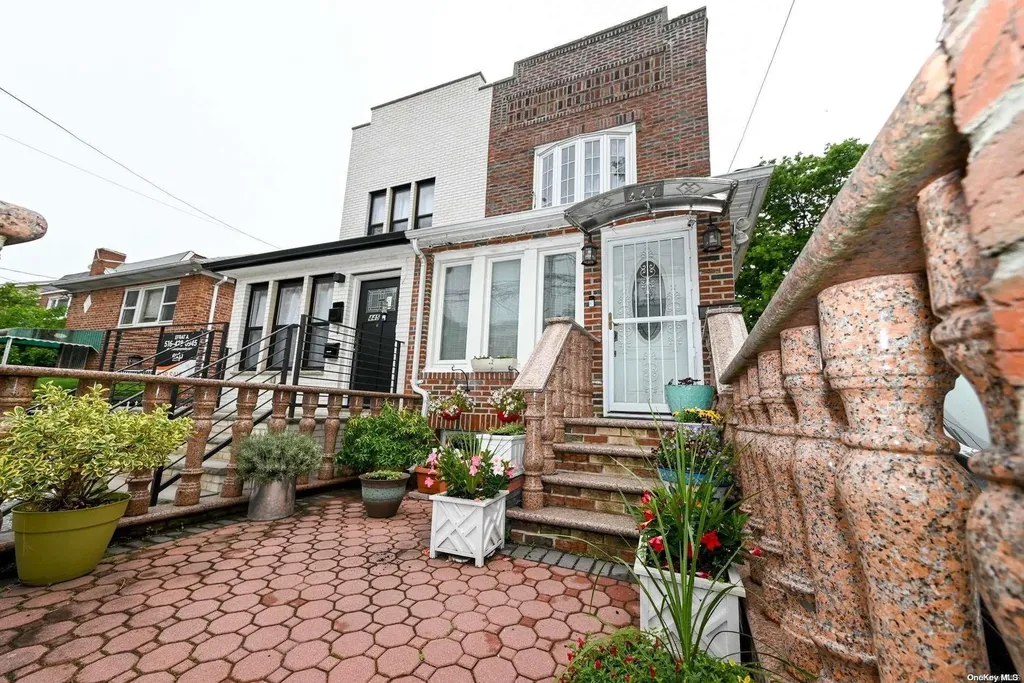 447 E 46th Street Brooklyn NY 11203