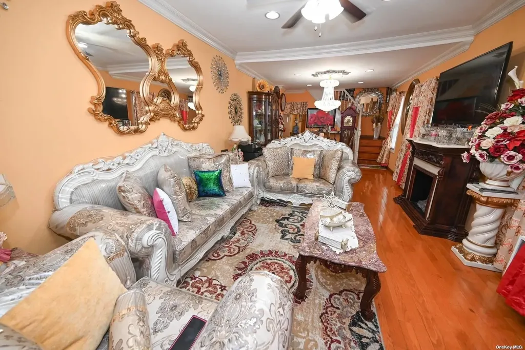447 E 46th Street Brooklyn NY 11203