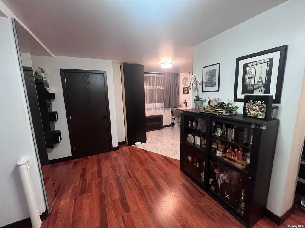 90-50 Union Turnpike Glendale NY 11385