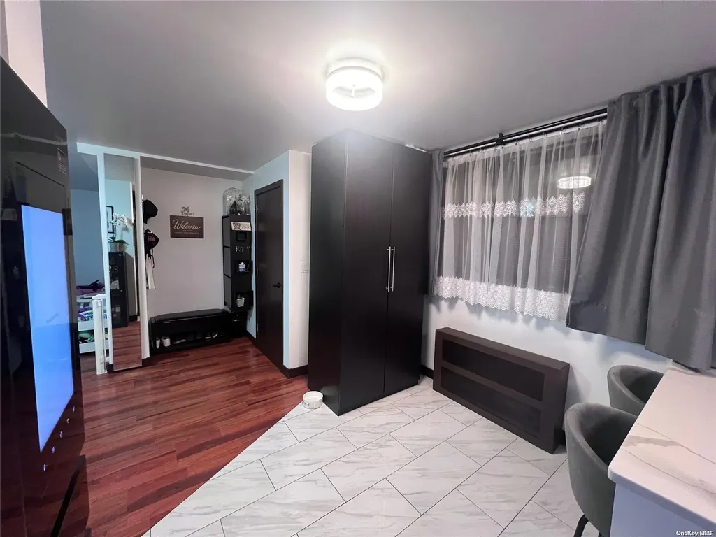 90-50 Union Turnpike Glendale NY 11385