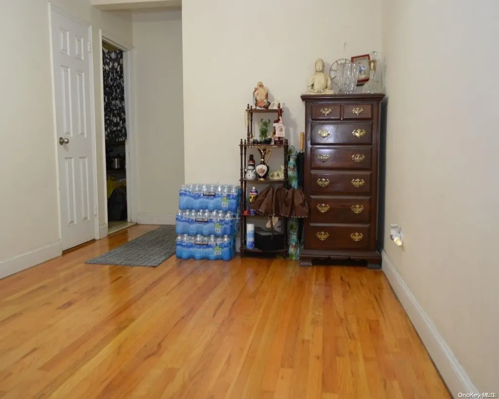 Flushing NY 11354