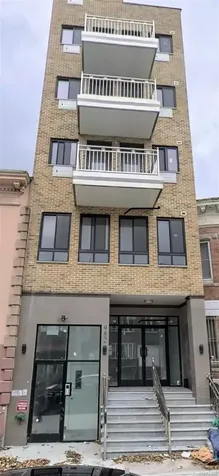 982 50 Street Brooklyn NY 11219