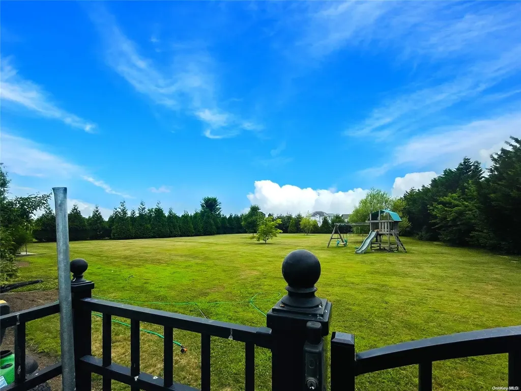 66 Canterbury Drive Wading River NY 11792