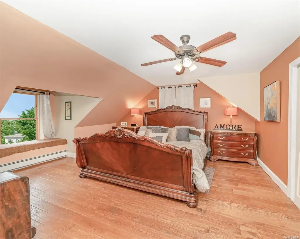 45 Croft Lane Smithtown NY 11787