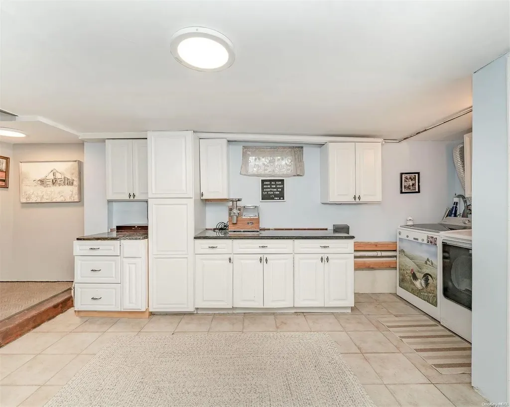45 Croft Lane Smithtown NY 11787