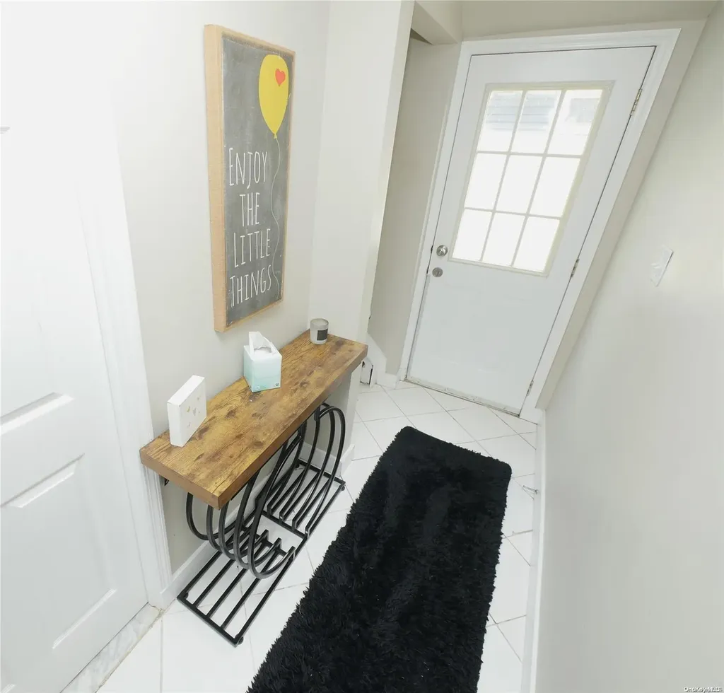 120 Coolidge Avenue Amity Harbor NY 11701