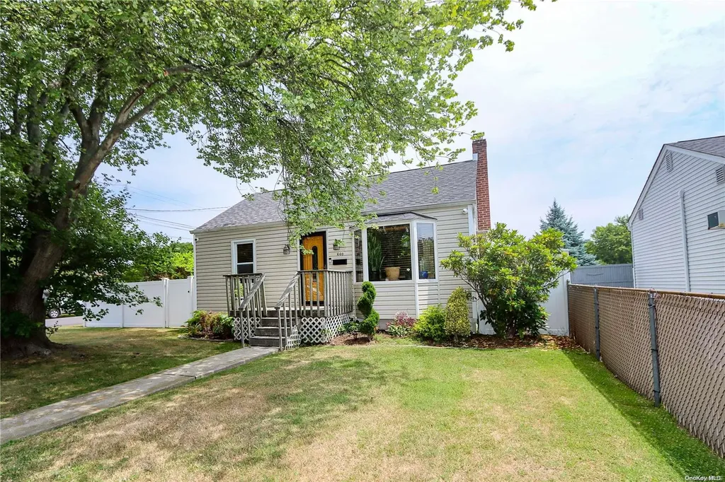 660 Hawkins Boulevard Copiague NY 11726