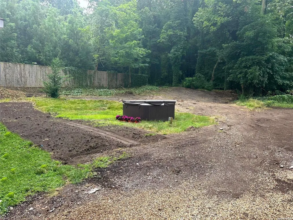 8 Poplar Place Cold Spring Harbor NY 11724