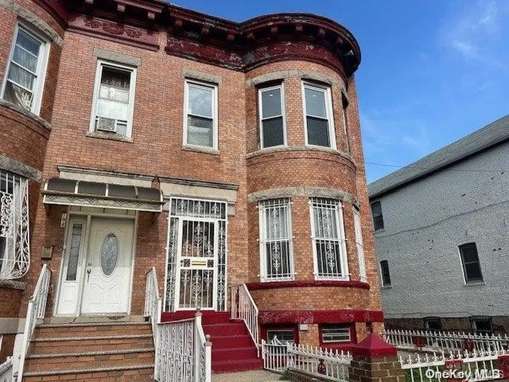 192 E 57th Street Brooklyn NY 11203