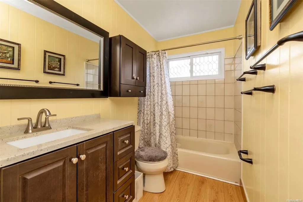 221 Locust Drive Bay Shore NY 11706