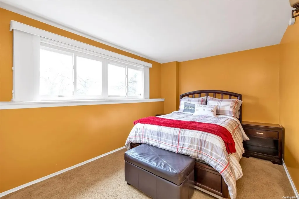 221 Locust Drive Bay Shore NY 11706