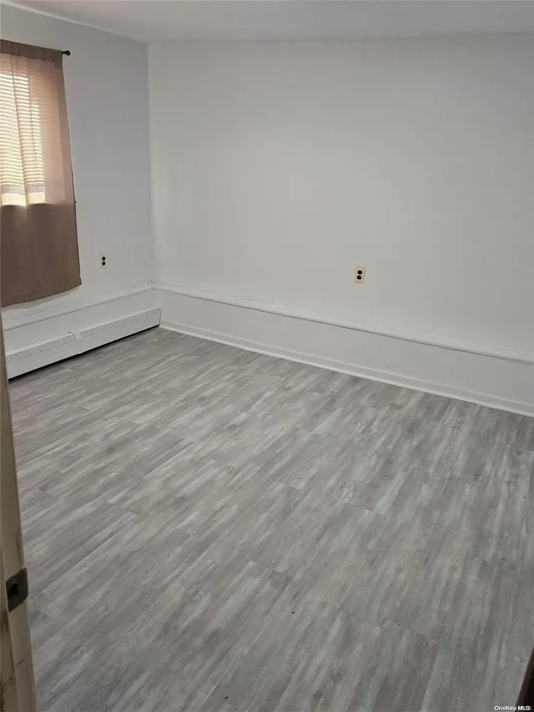 59 Sword Street West Babylon NY 11704