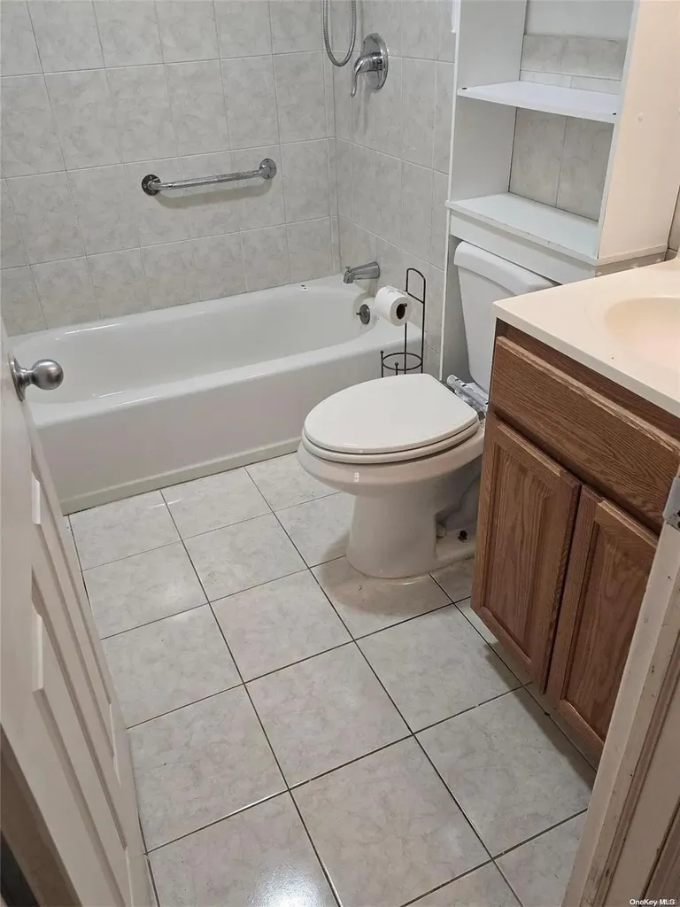 59 Sword Street West Babylon NY 11704
