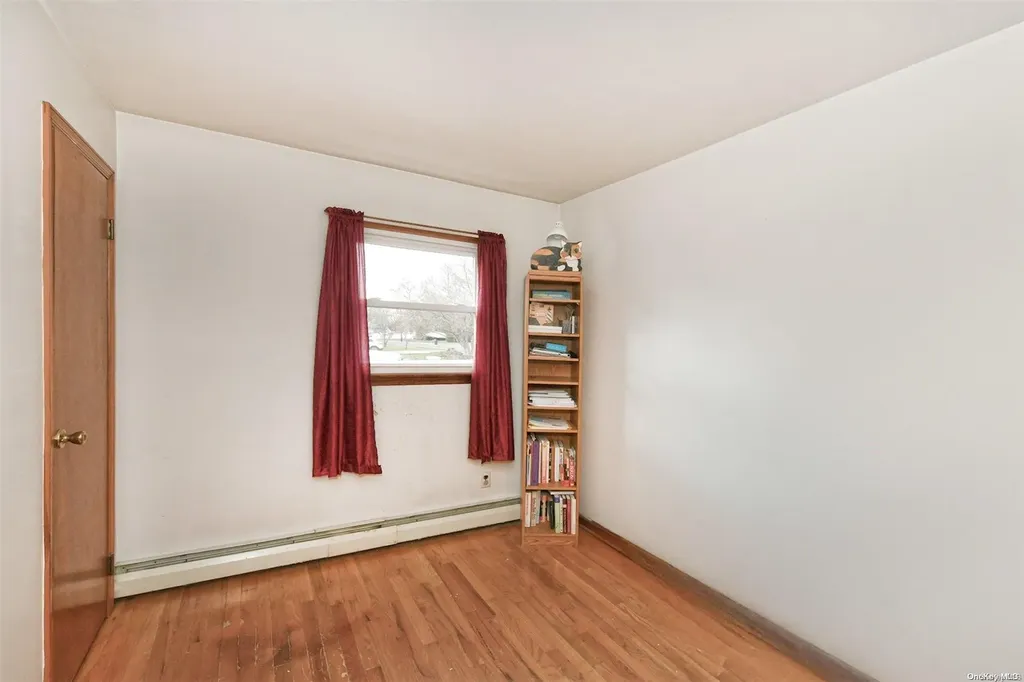 3526 Union Boulevard East Islip NY 11730