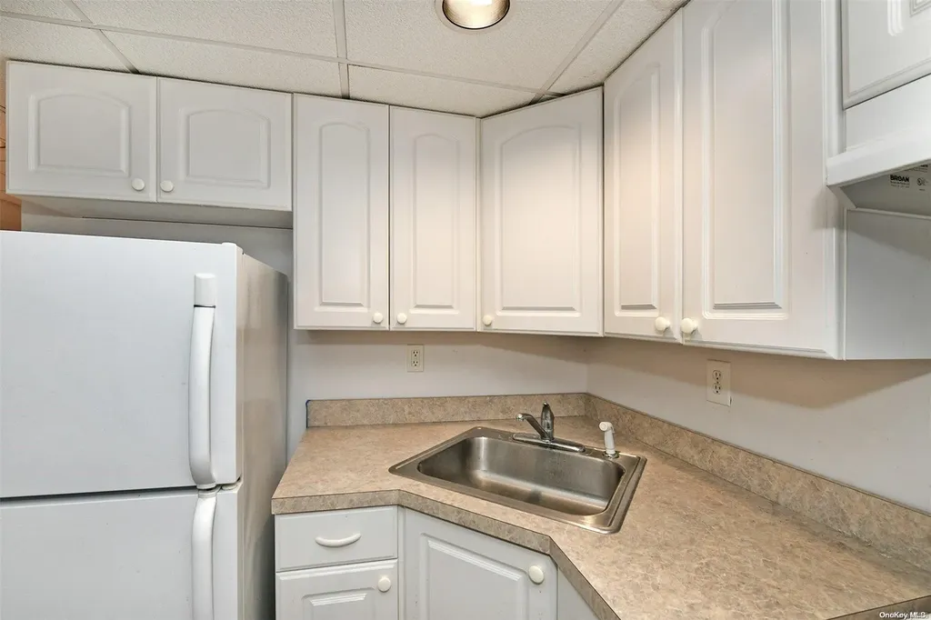 3526 Union Boulevard East Islip NY 11730