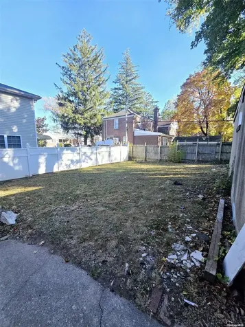 190 Vandervilt Avenue Staten Island NY 10304