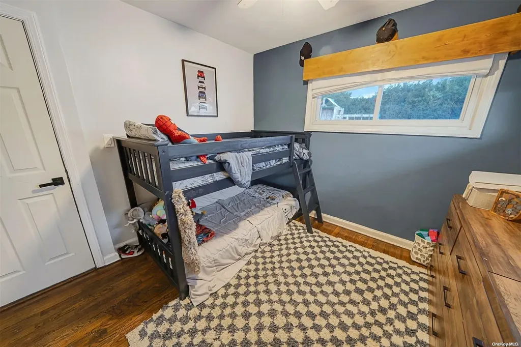1079 Thompson Drive Bay Shore NY 11706