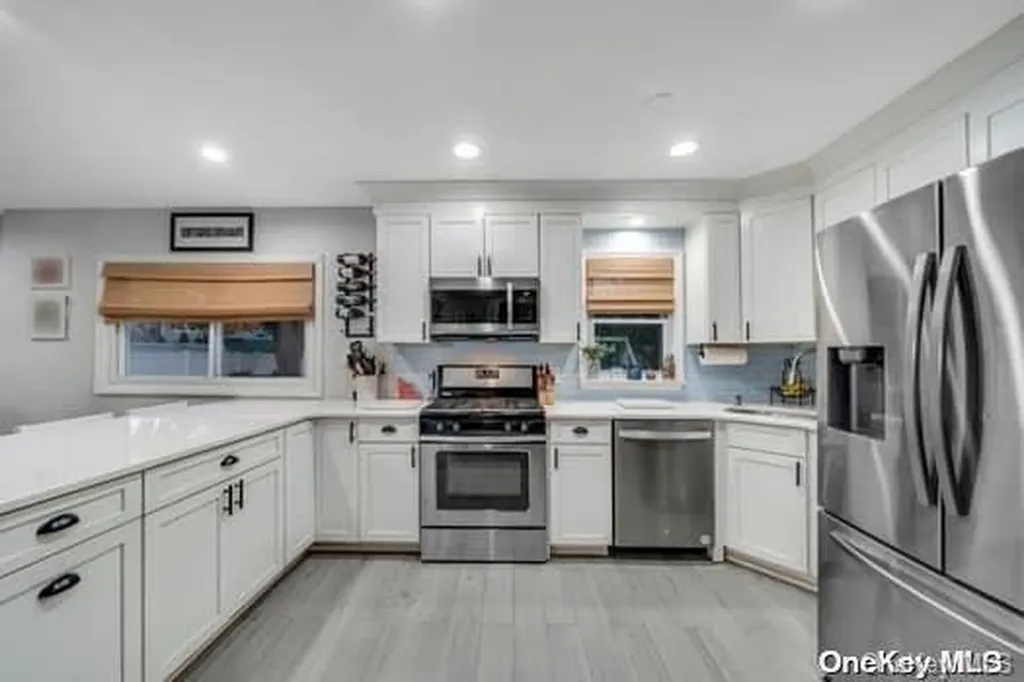 1079 Thompson Drive Bay Shore NY 11706