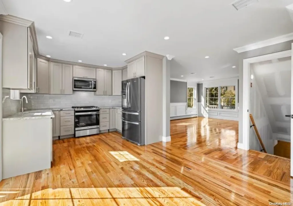 299 E Clinton Avenue Roosevelt NY 11575