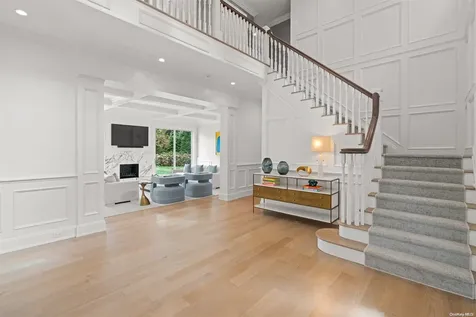 175 White Street Southampton NY 11968