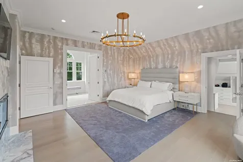 175 White Street Southampton NY 11968
